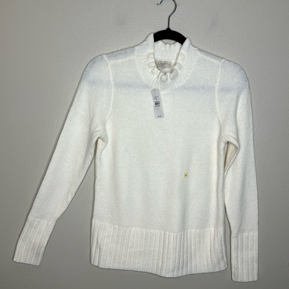 Loft Outlet Ruffle Mock Neck Size XS New with Tags Sweater in Cream NWT
